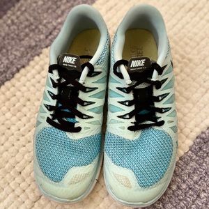 Tiffany Blue Nike Free Runs
